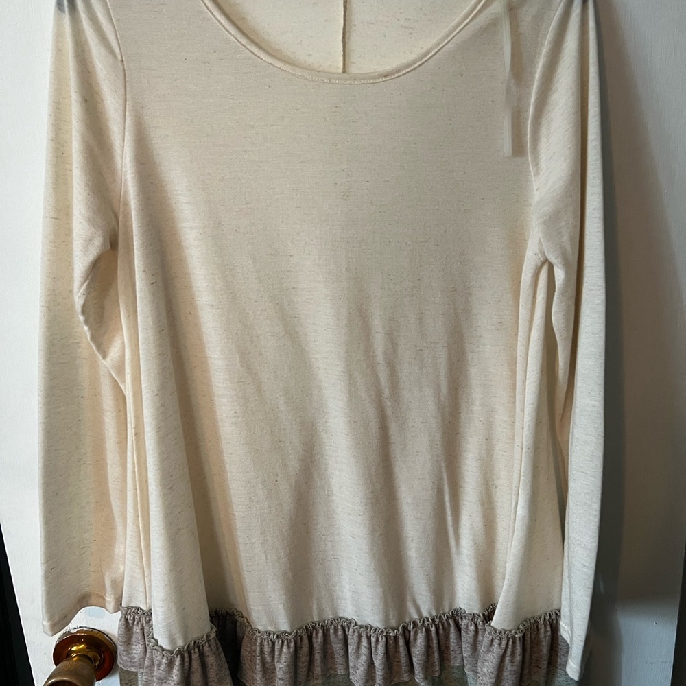Easel Cream and Tan Long Sleeve Top